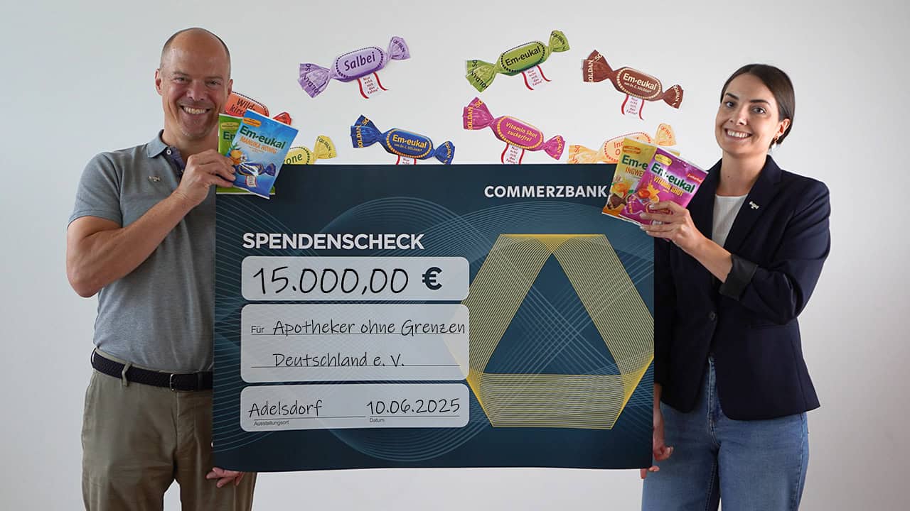 Perry Soldan Apotheker ohne Grenzen Spendenaktion Scheckübergabe